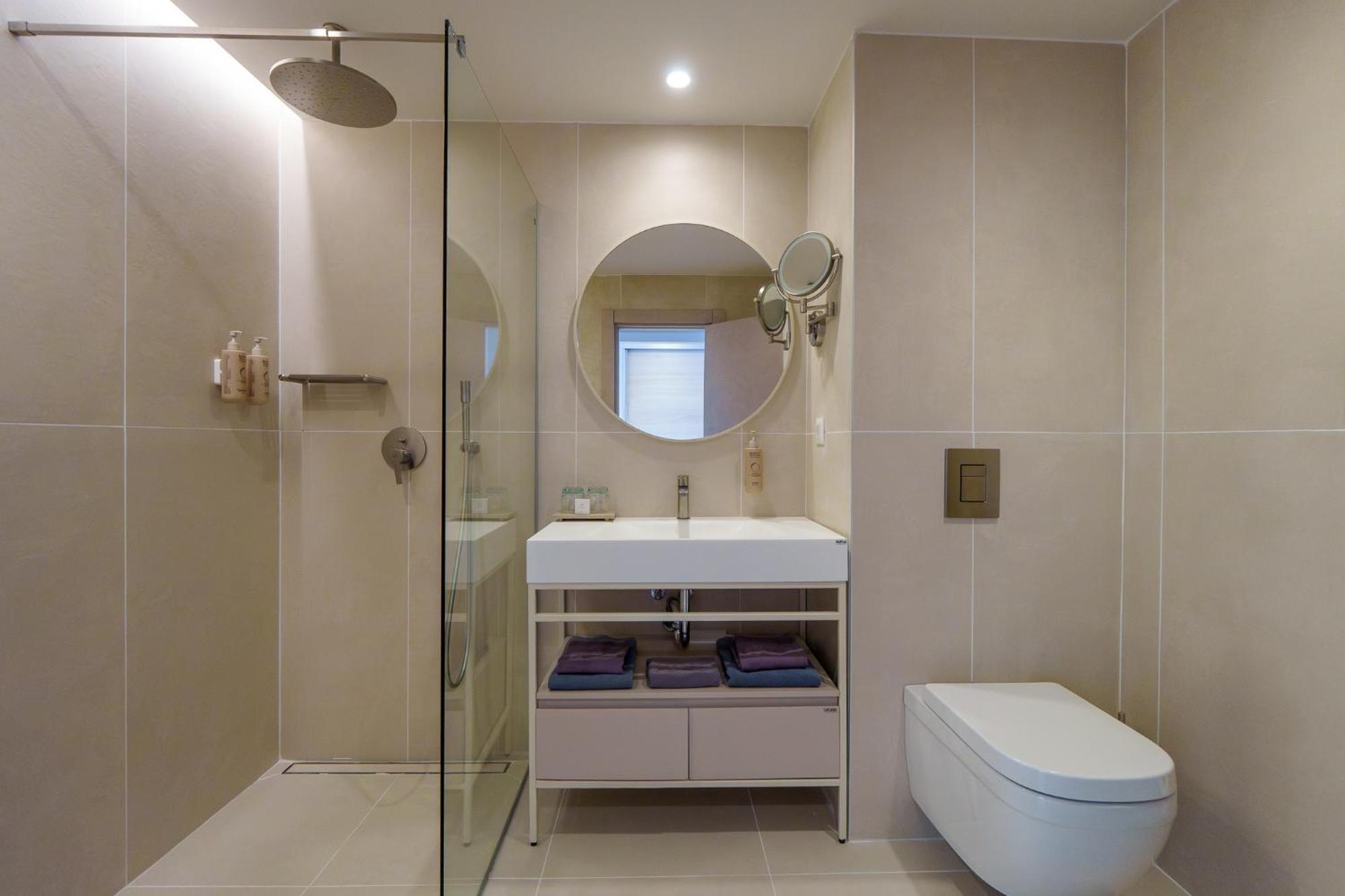 Deluxe Double or Twin Room with Sea View