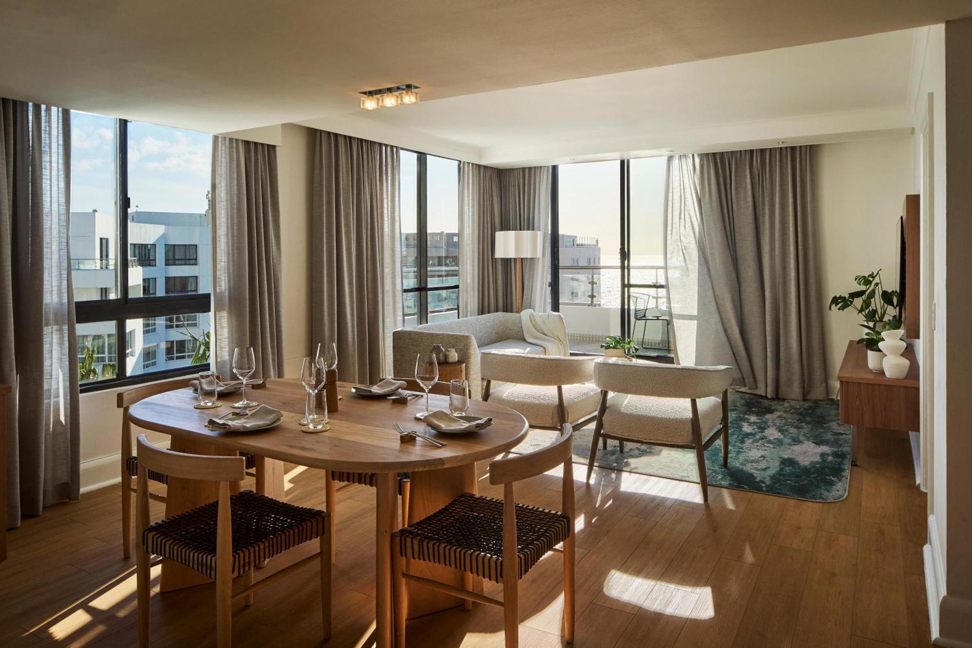 Presidential Two Bedroom Apartment with Sea View