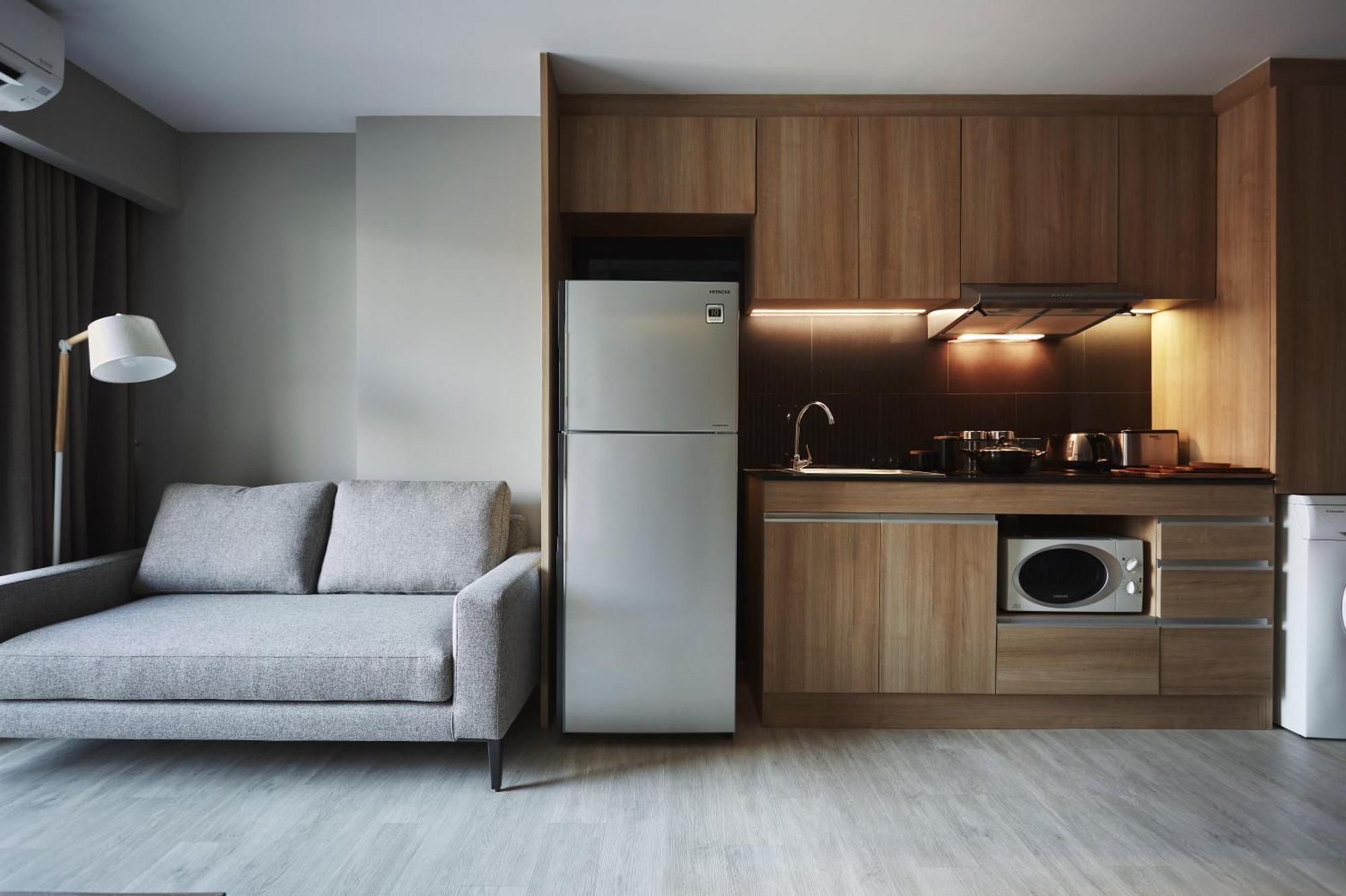 One-Bedroom Apartment