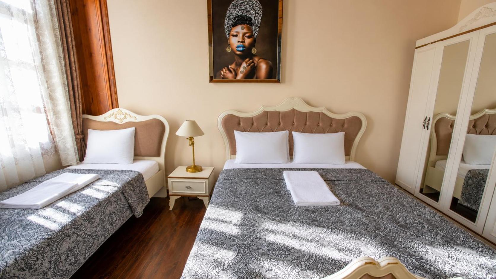Triple Room