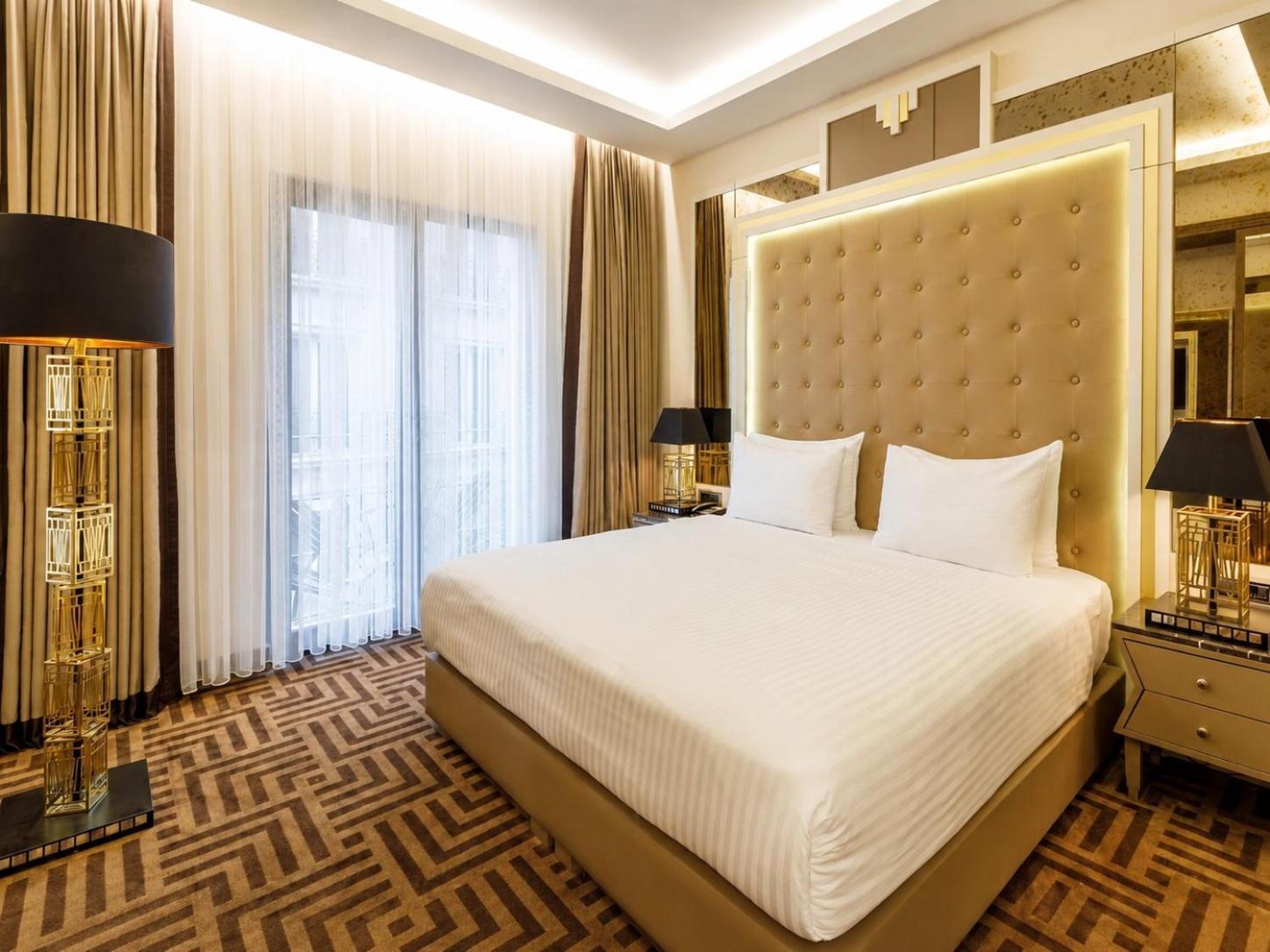 Superior King Room