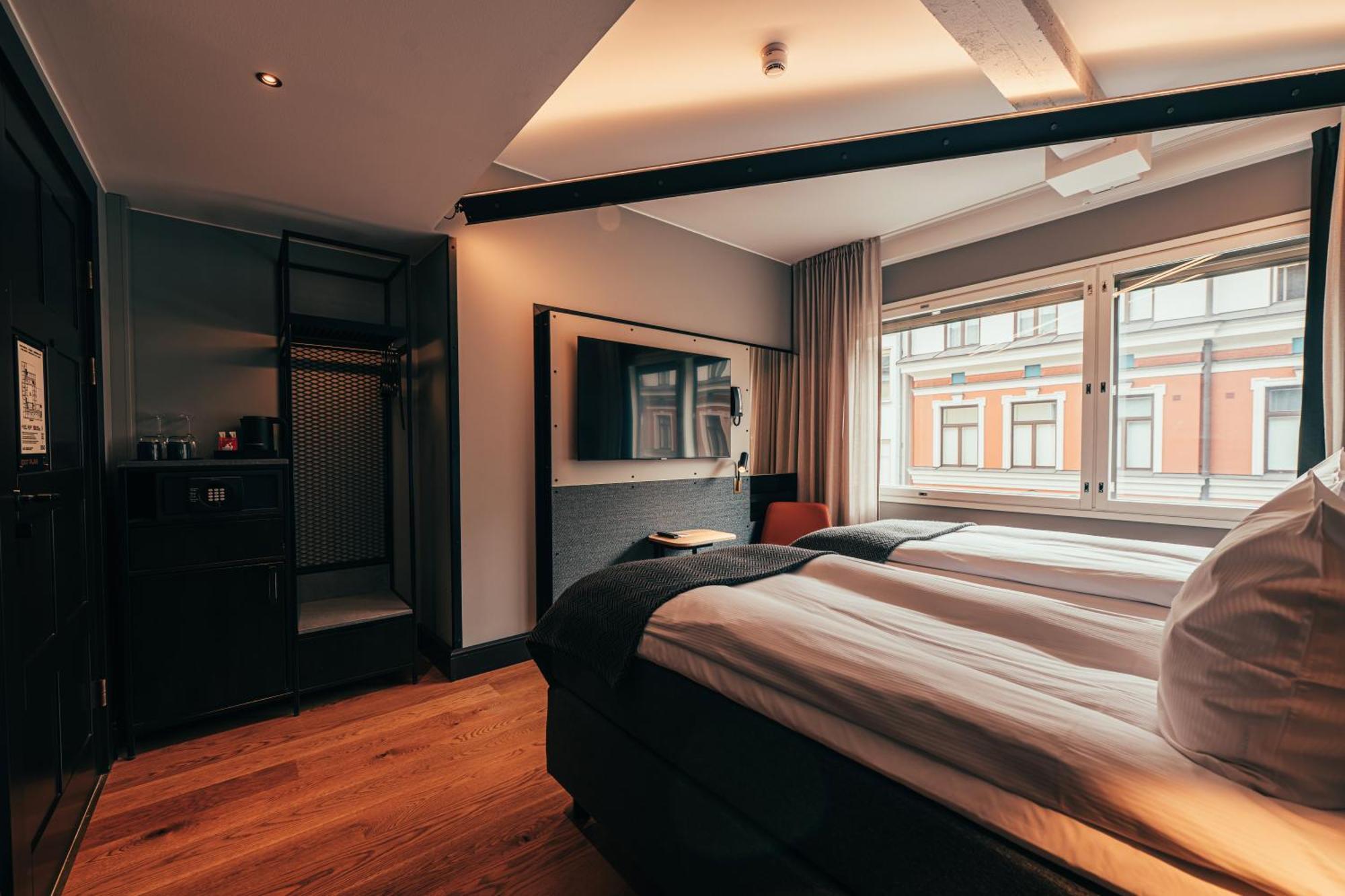 Standard, 2 Twin beds