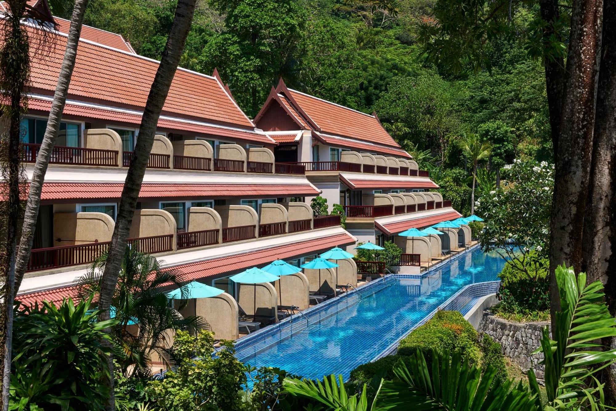 Deluxe Pool Access Room, 1 King Bed