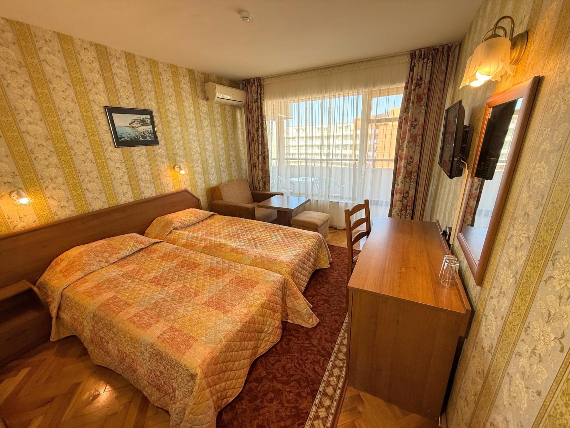 Twin Room with Balcony