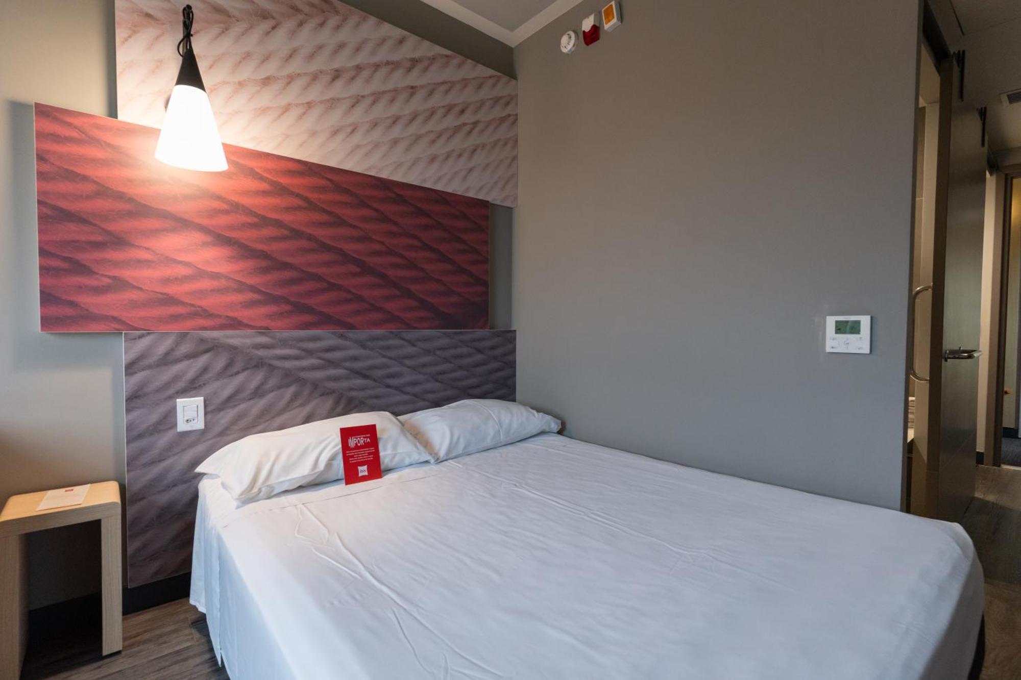 Standard Room - Accessible