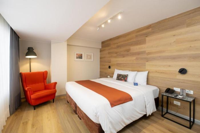 Premium King Room