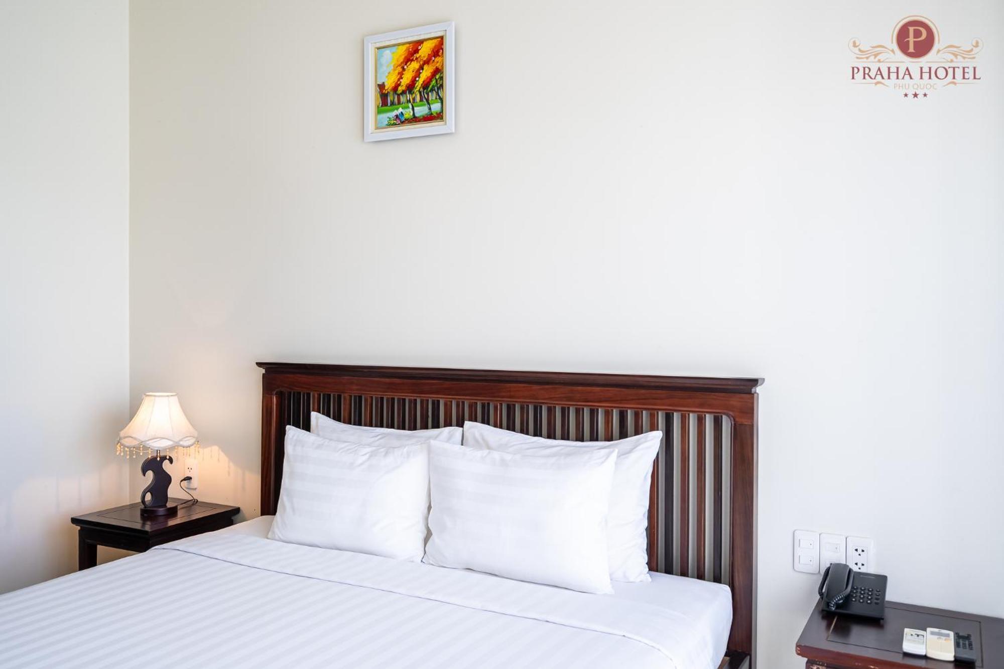 Deluxe Double or Twin Room with Garden View