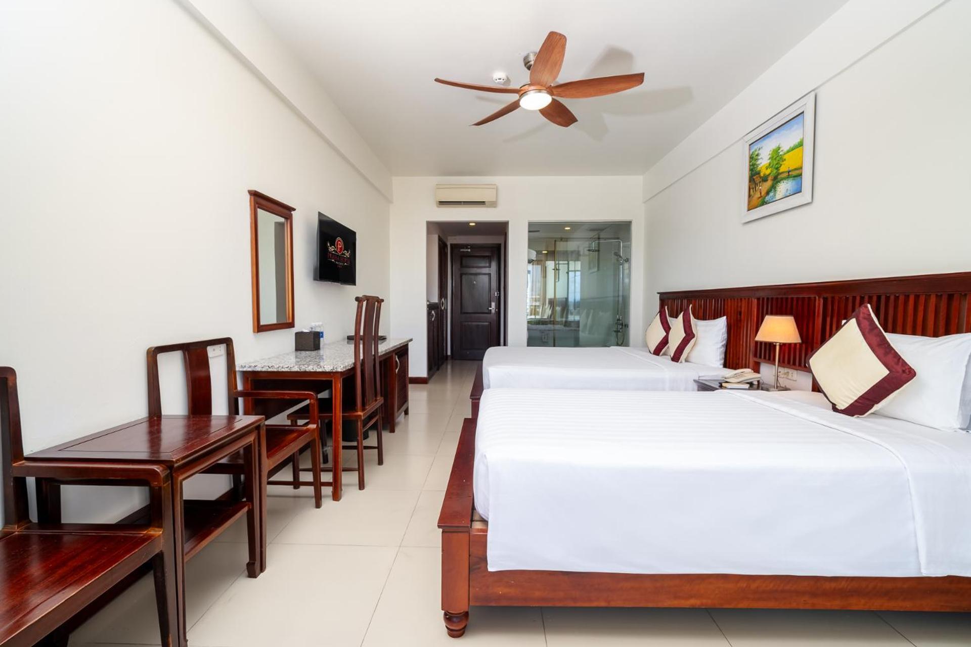 Executive Triple Room