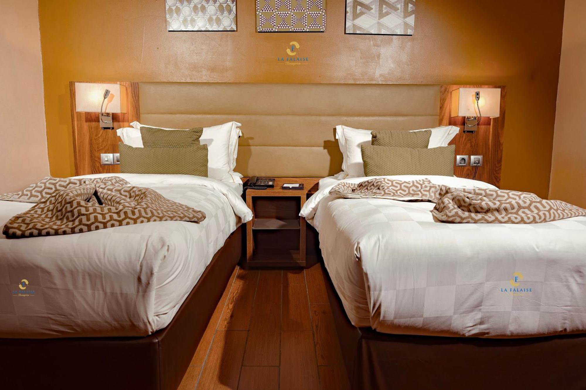 Deluxe Double or Twin Room