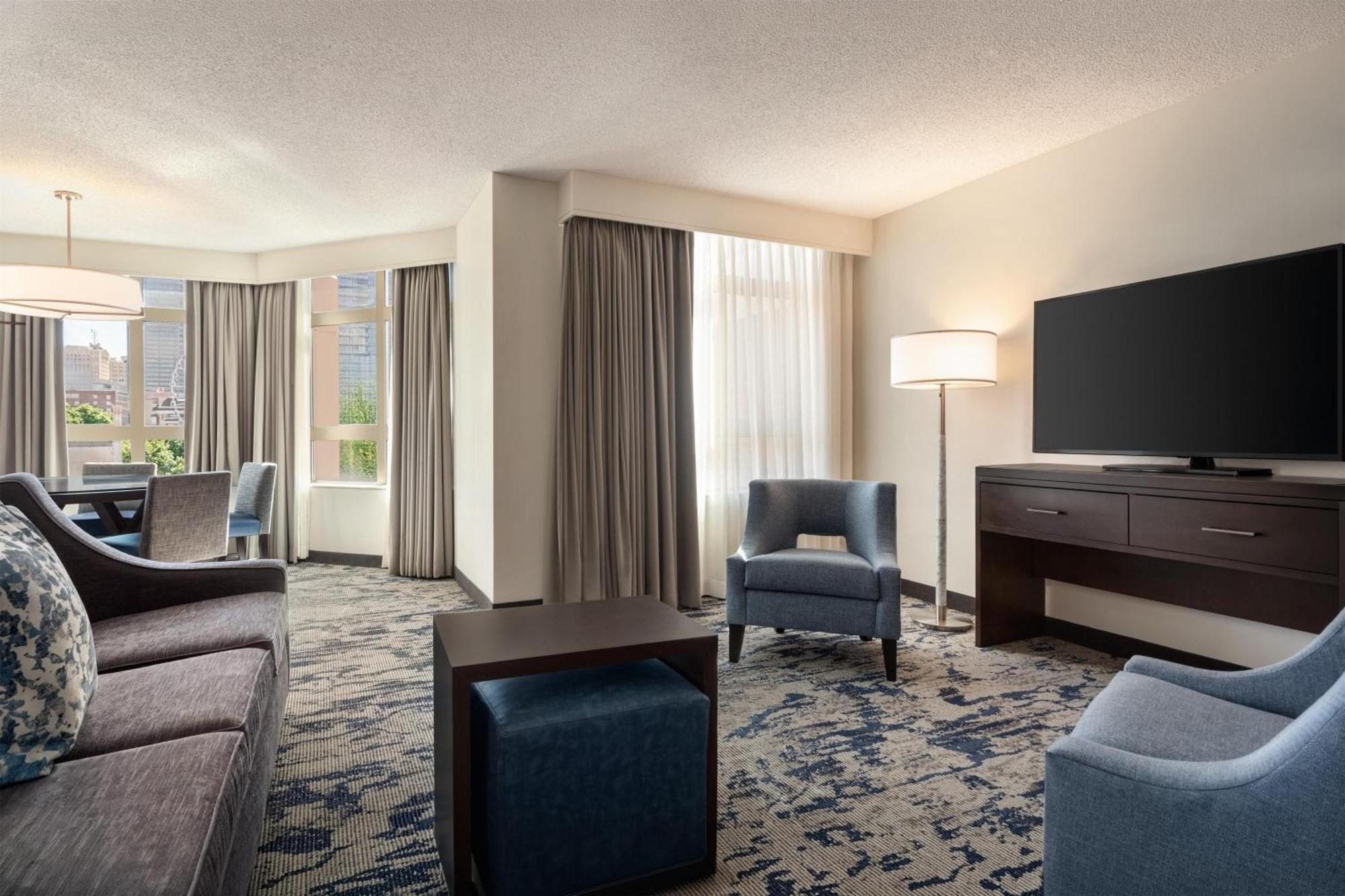 Executive Corner King Suite Park View,1774452055:JPEG