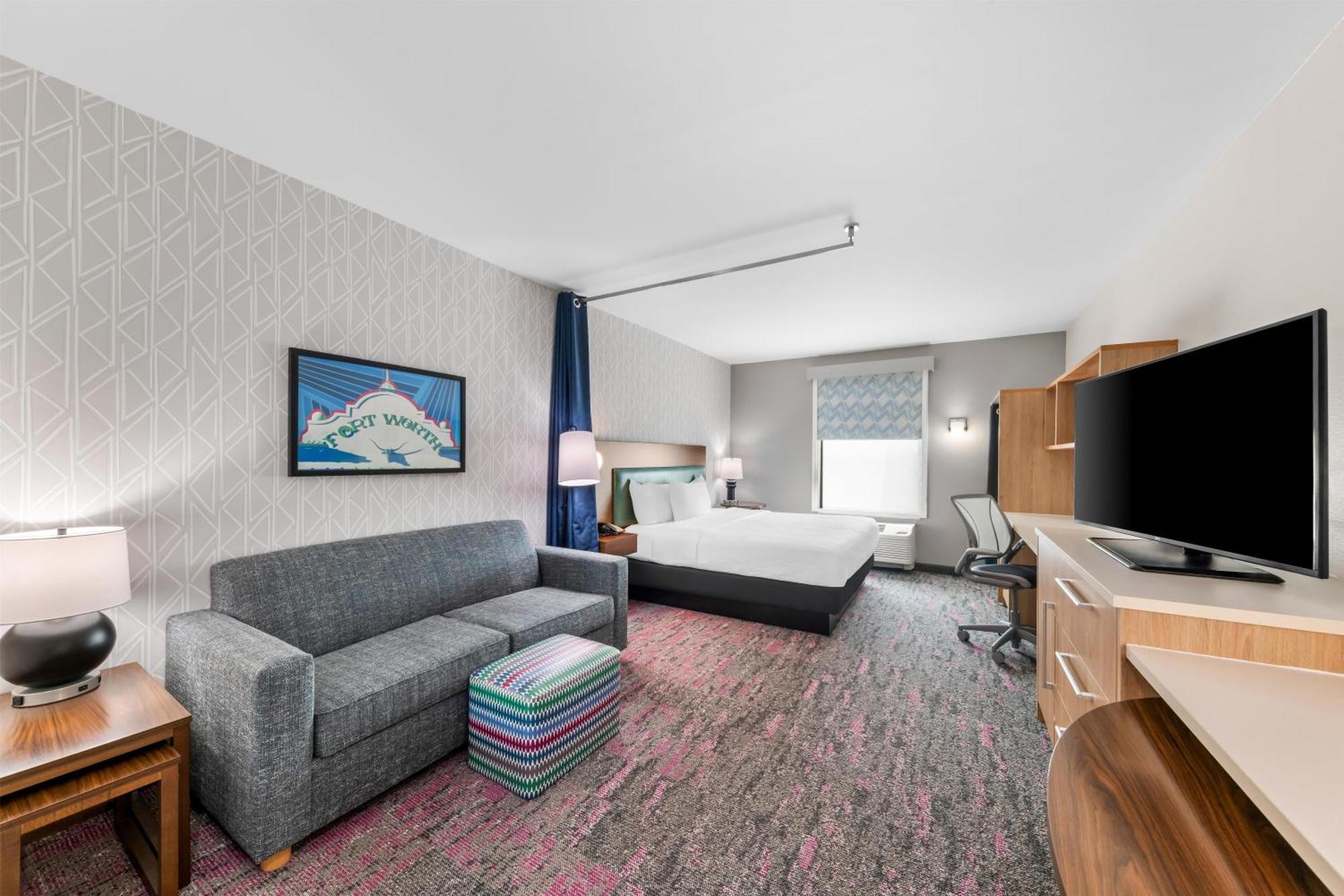 King Studio Suite - Non-Smoking