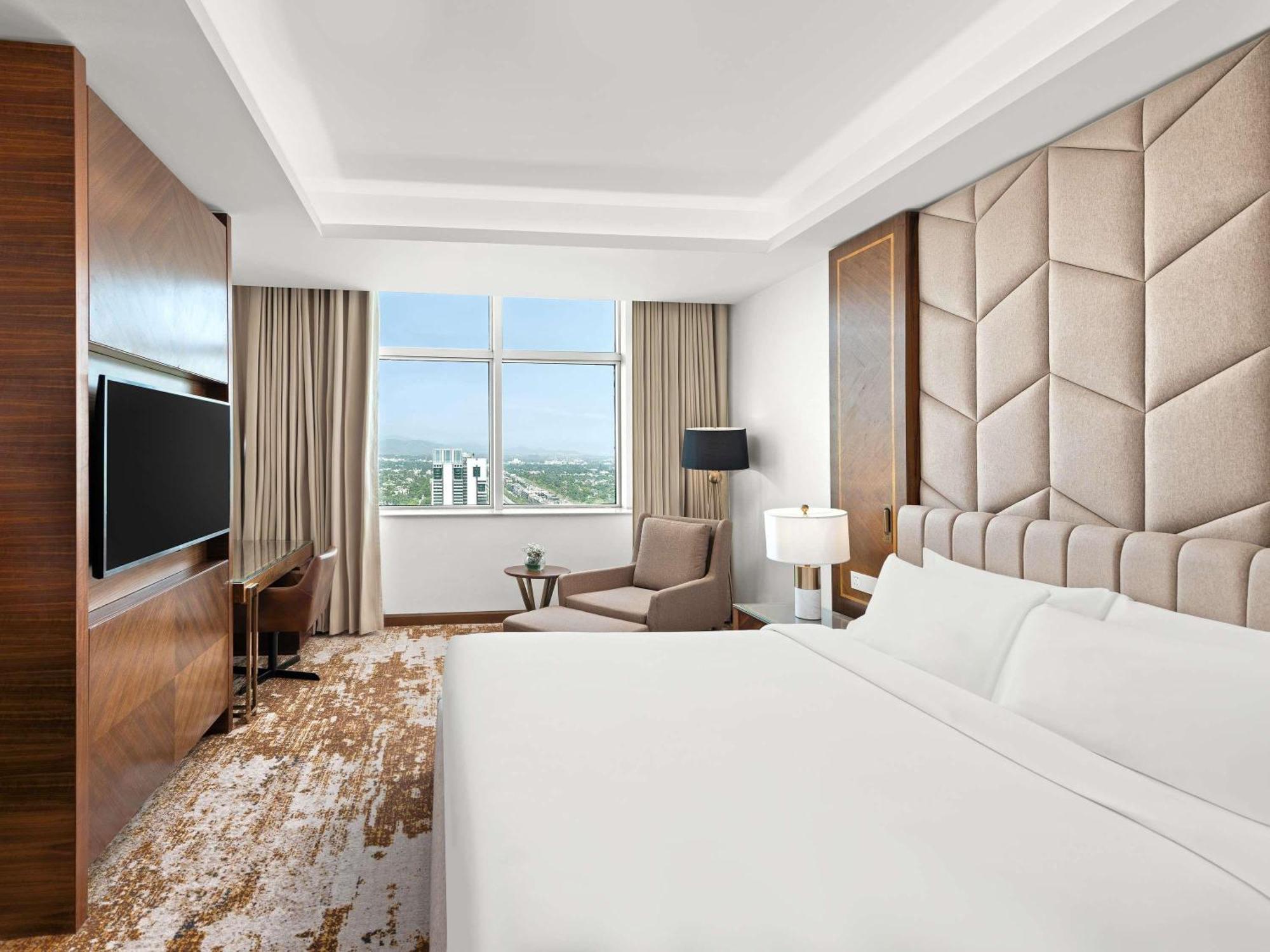 Classic King Room