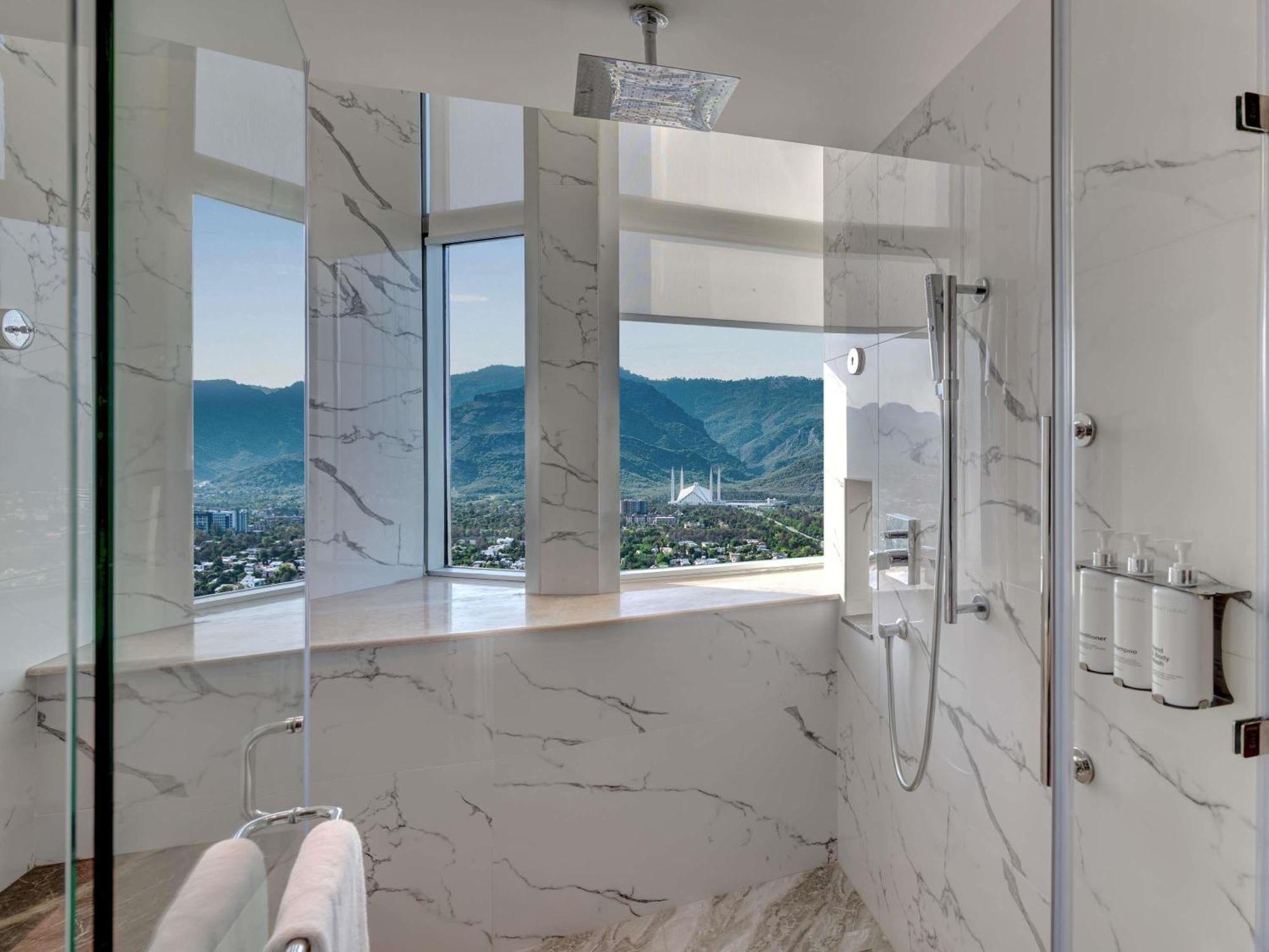 Executive King Suite