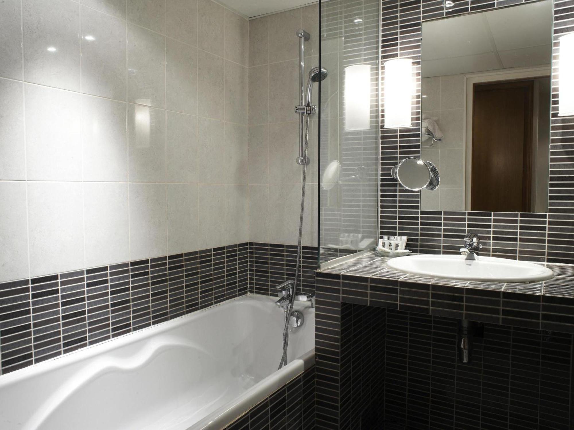 Classic Double Room with Garden View
