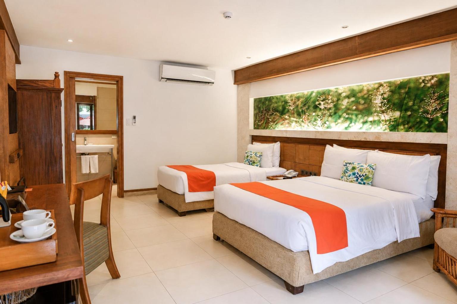 Deluxe Poolside with Private Balcony