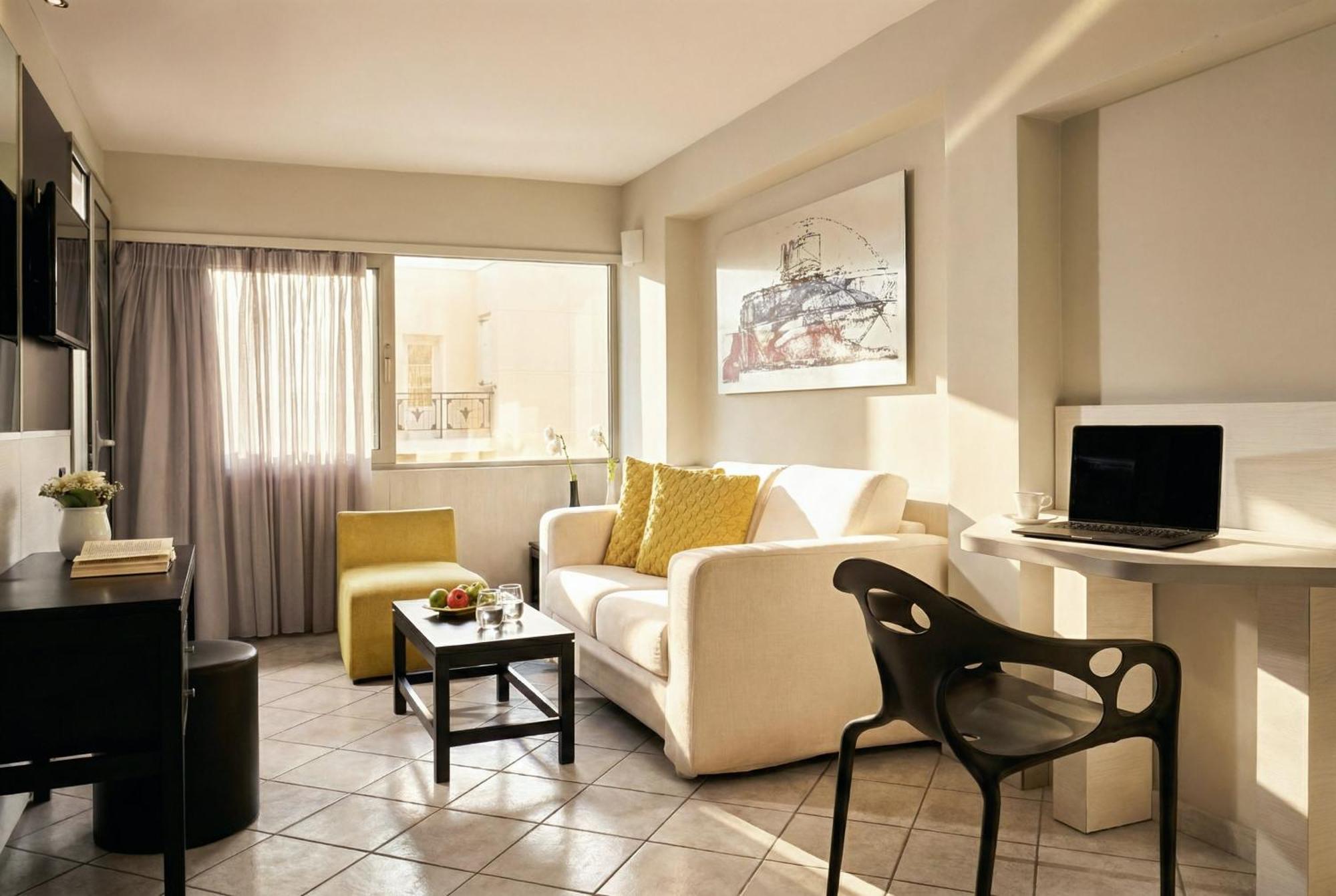Classic Suite with Side Sea View