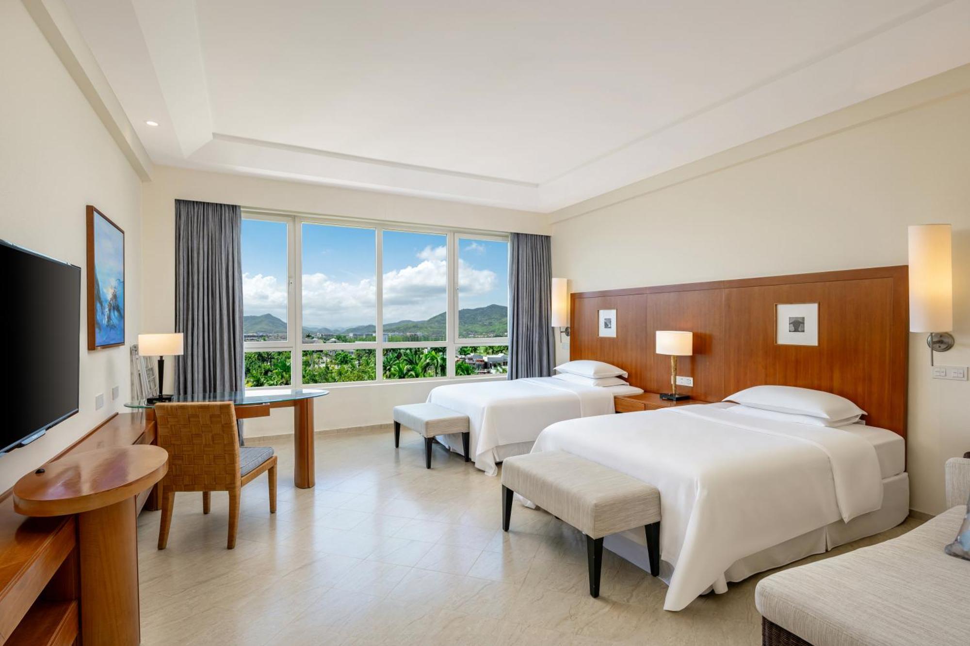Classic Room, Guest room, 2 Double, Golf view （Heated Swimming Pool)