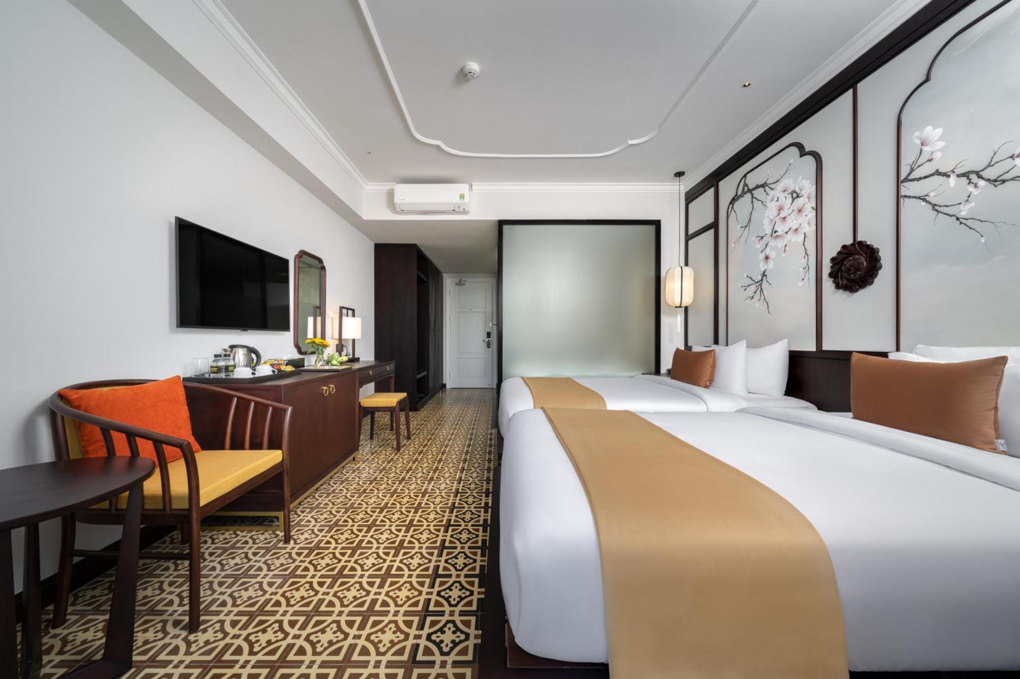 Deluxe Double or Twin - Water Front