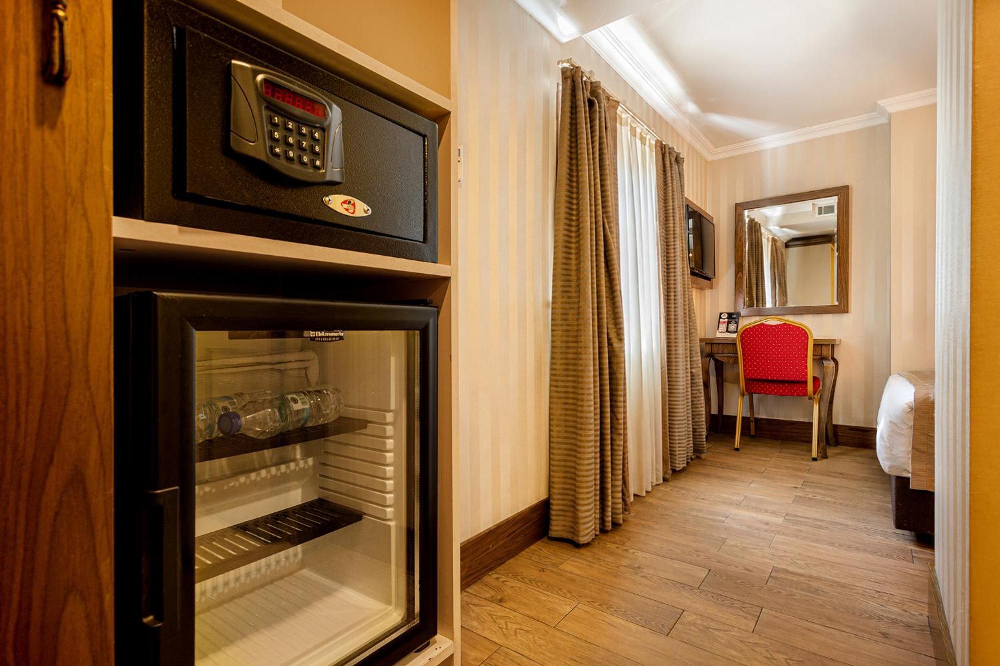Economy Double Room
