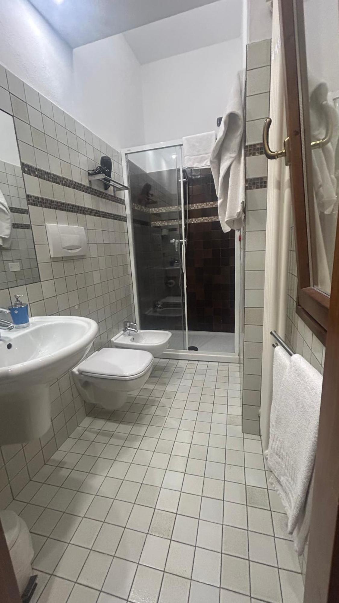 Triple Room with Private External Bathroom