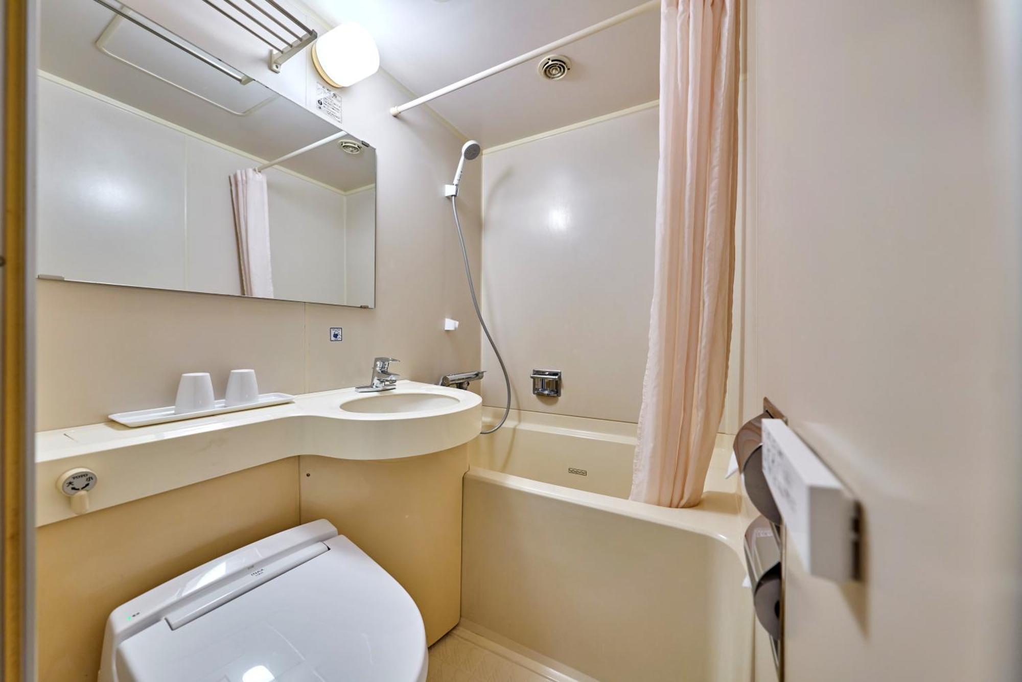Double Room with Small Double Bed - Non-Smoking
