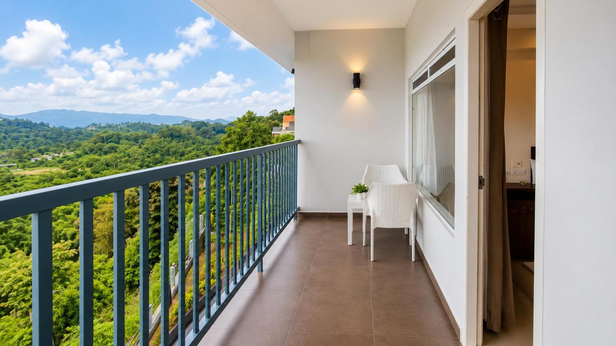 Premium Valley View Room with Balcony
