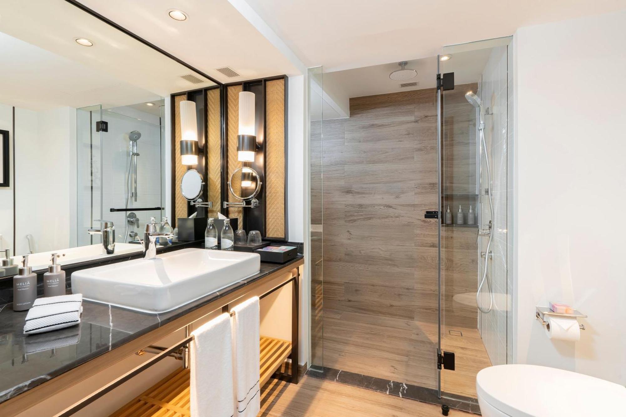 The Level Premium Room