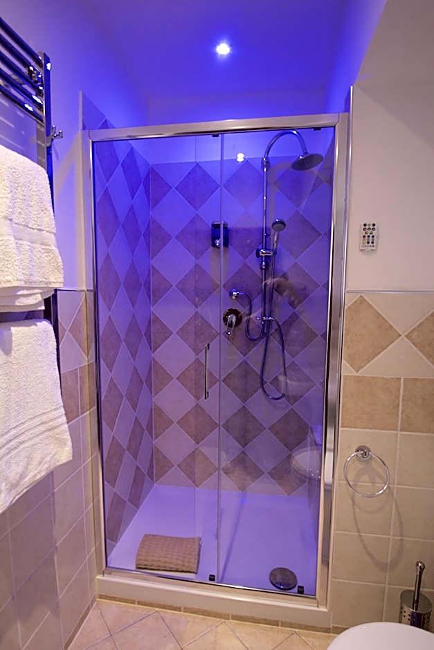Double Room with Balcony (3 Adults)