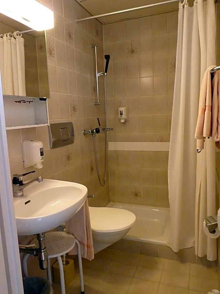 Double or Twin Room with Balcony and Garden View