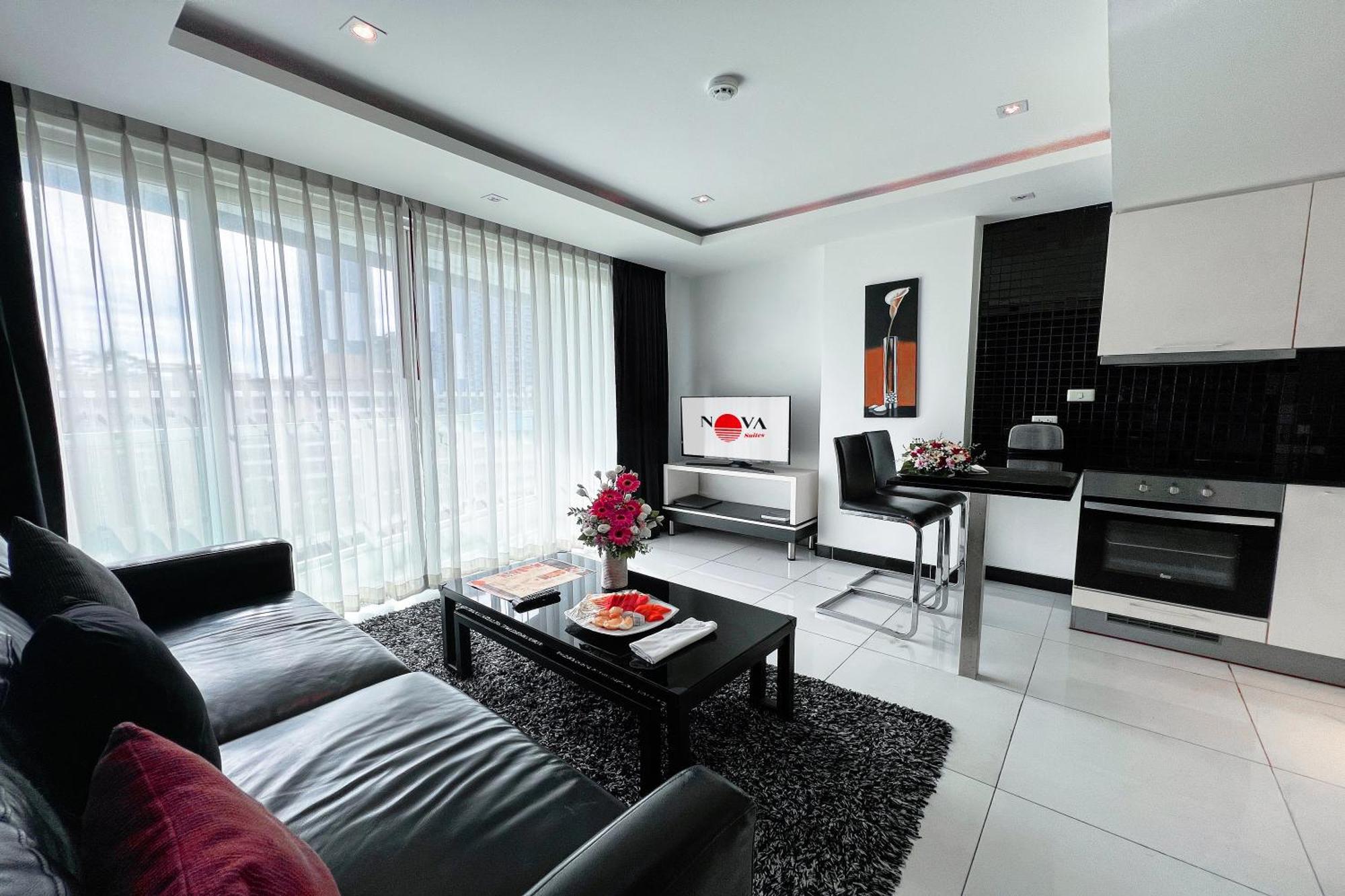 One-Bedroom Superior Suite with Balcony