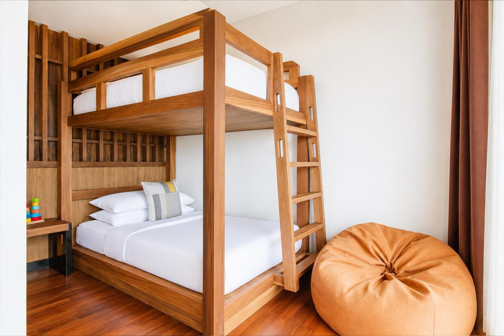 AVANI Family Suite