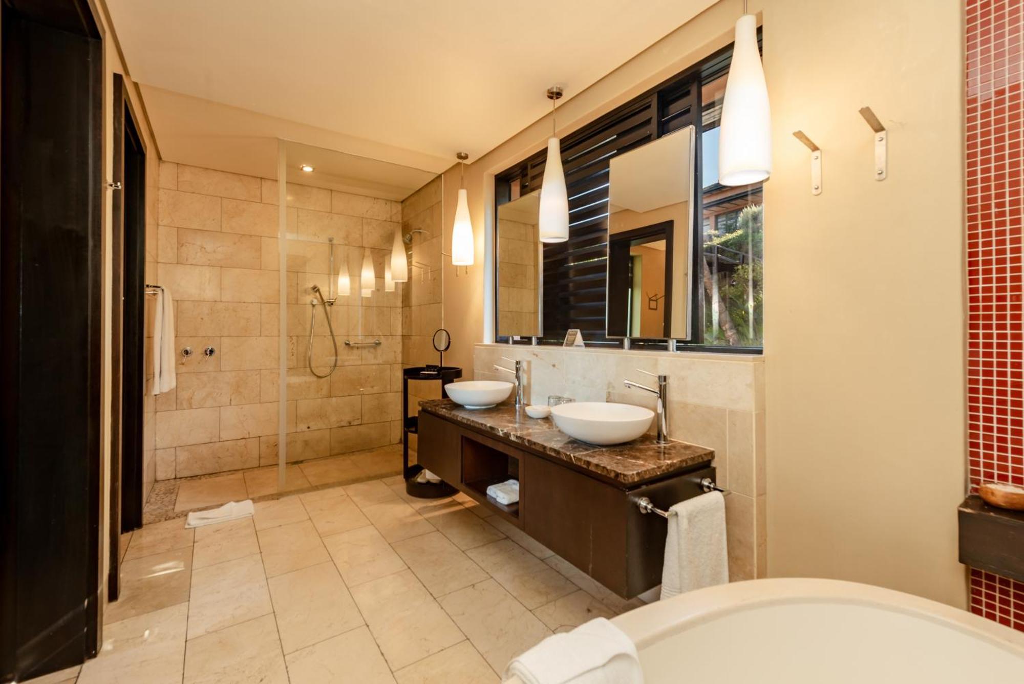 Family Nature Suite