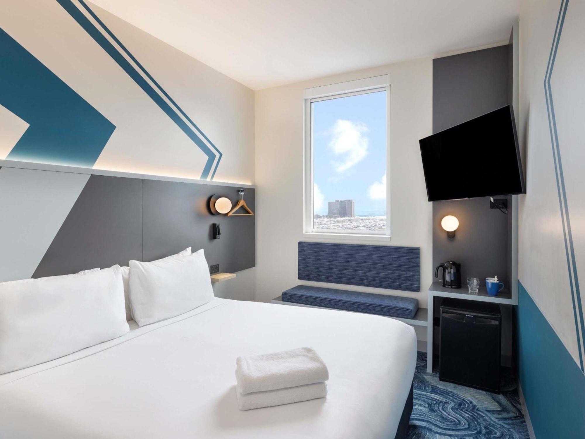 Superior Queen Room