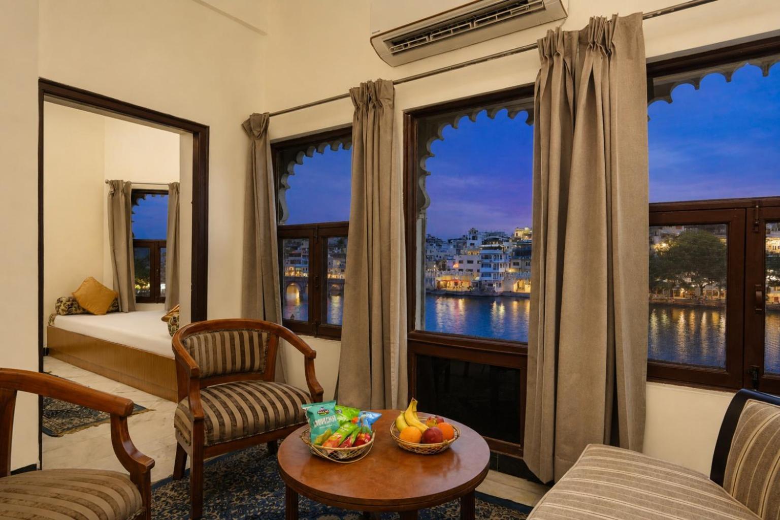 Suite with Lake View