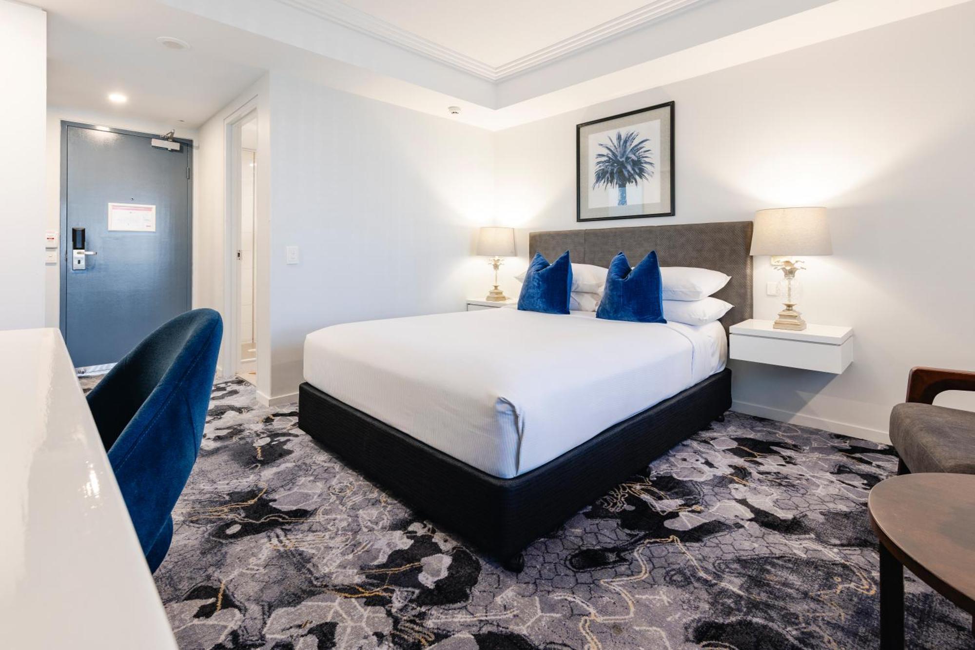 Superior Queen Room