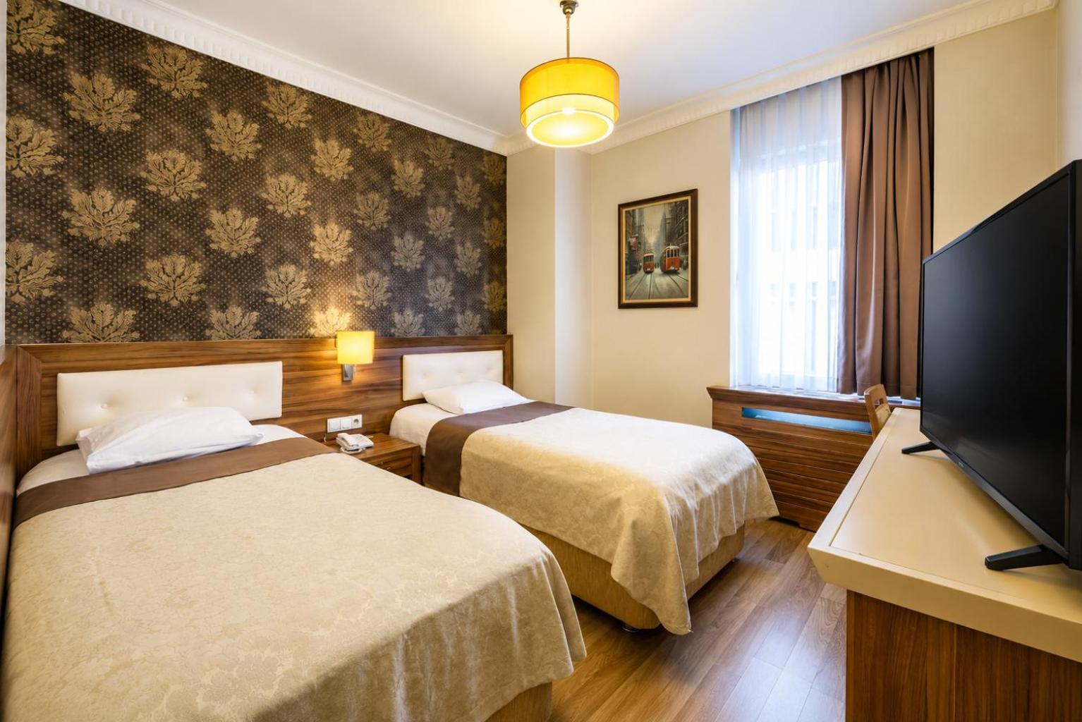 Standard Twin Room