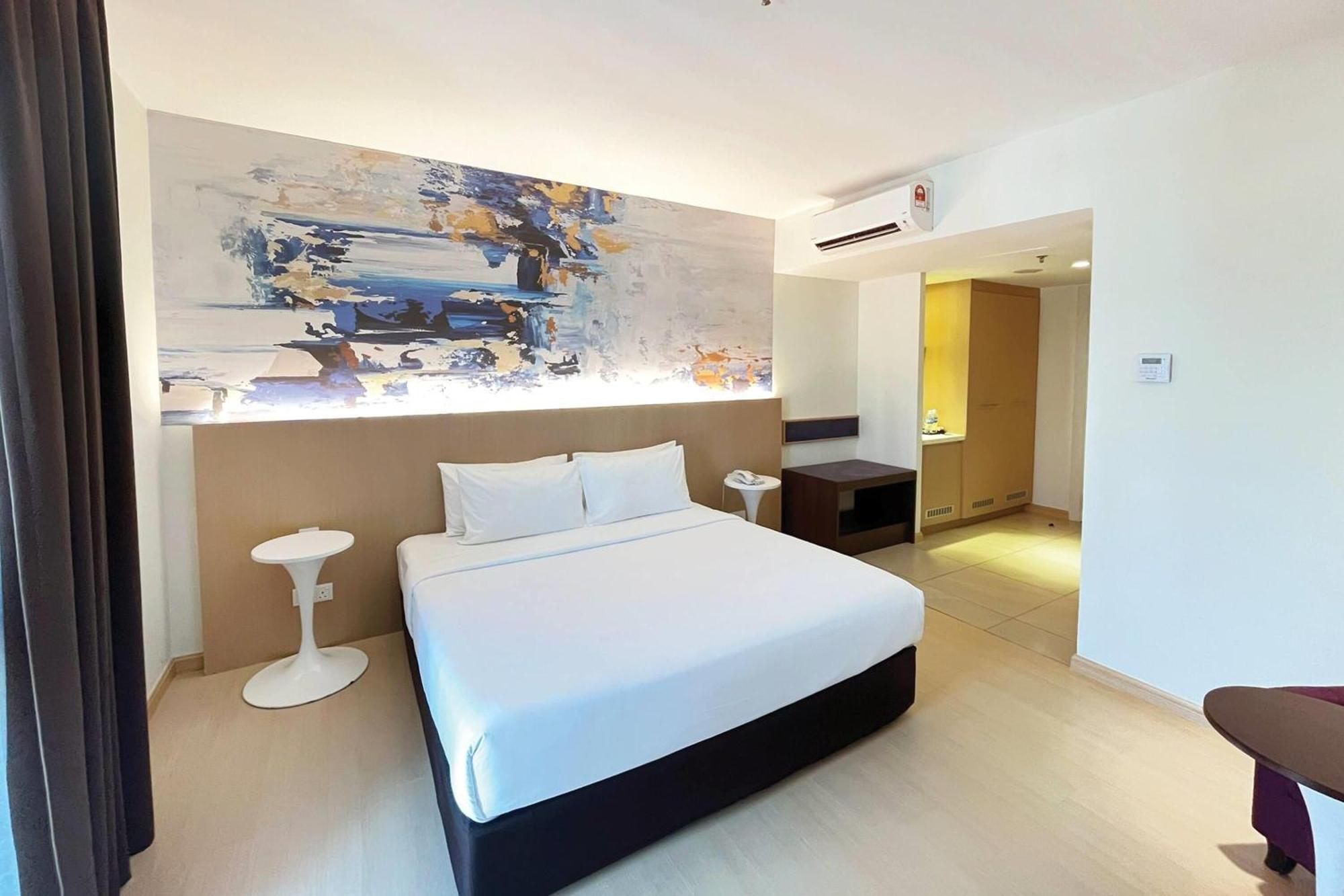 Executive Deluxe King Room
