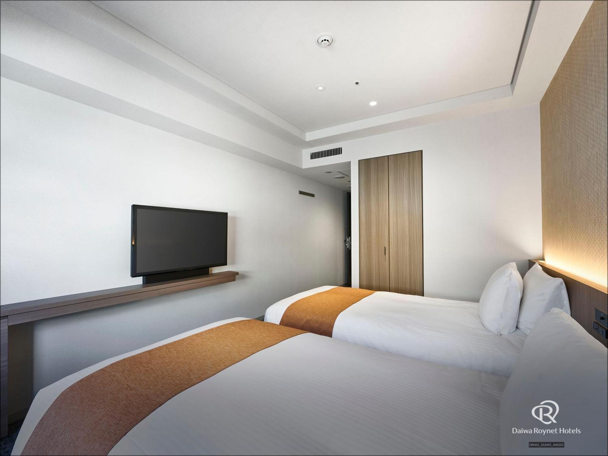 Standard Twin Room - Non-Smoking