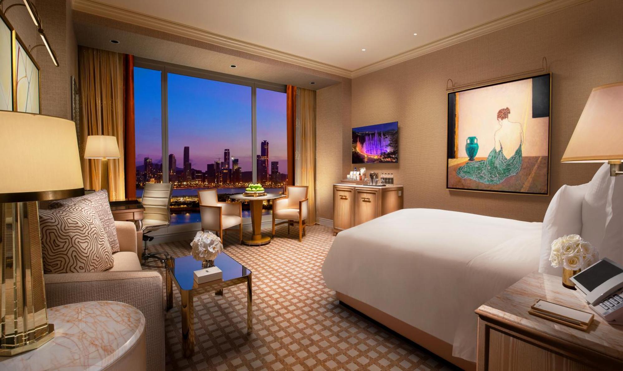 Deluxe City View Room (King or Double Double)