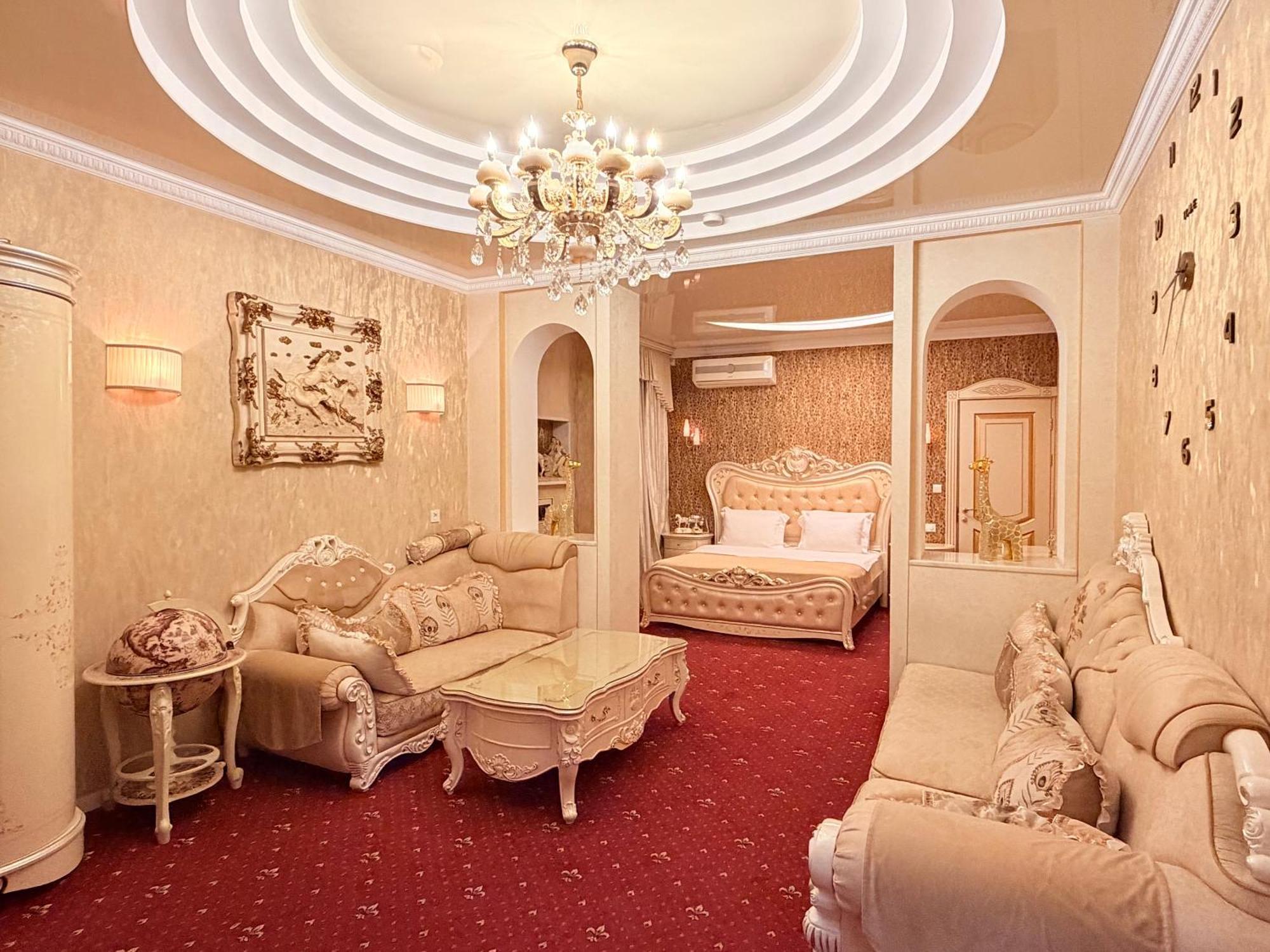 Suite with Spa Bath