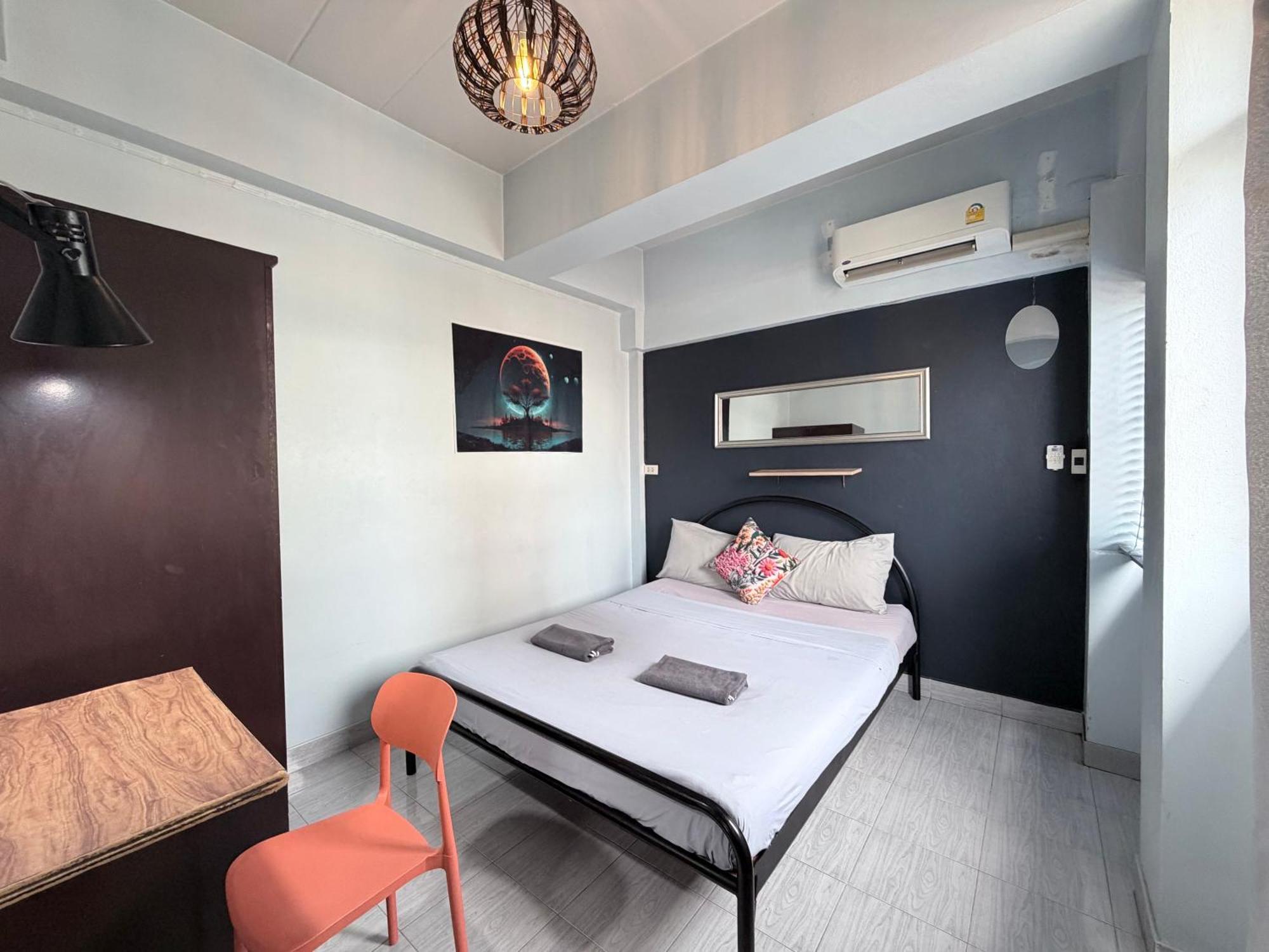 Budget Double Room with City View