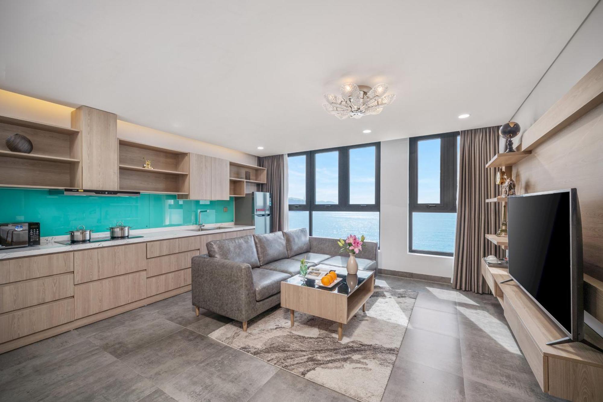 Nguyen Gia Suite