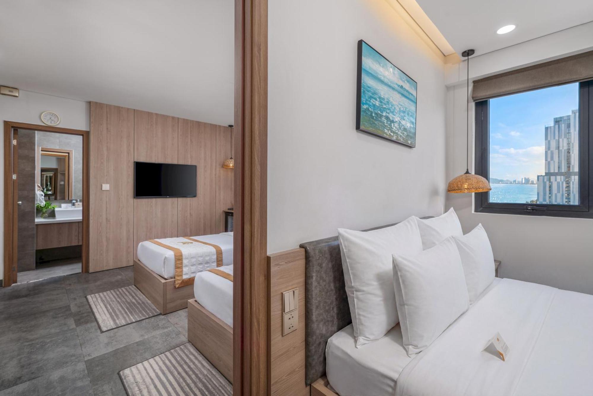 Family Room with Sea View