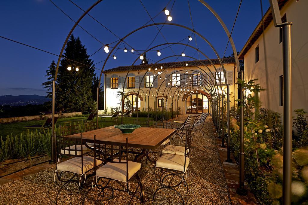 Villa with Garden View