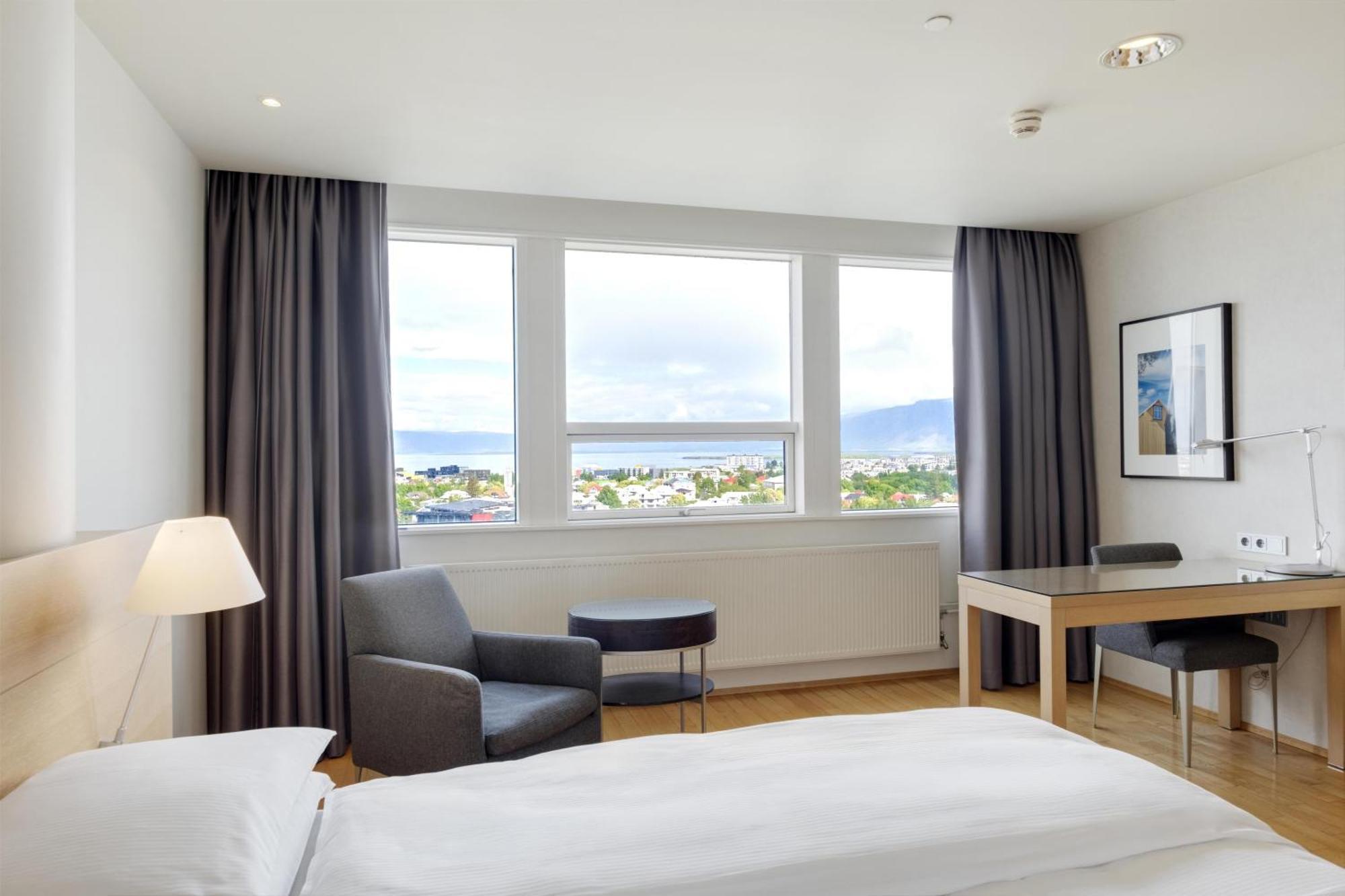 Queen Room - Scenic View