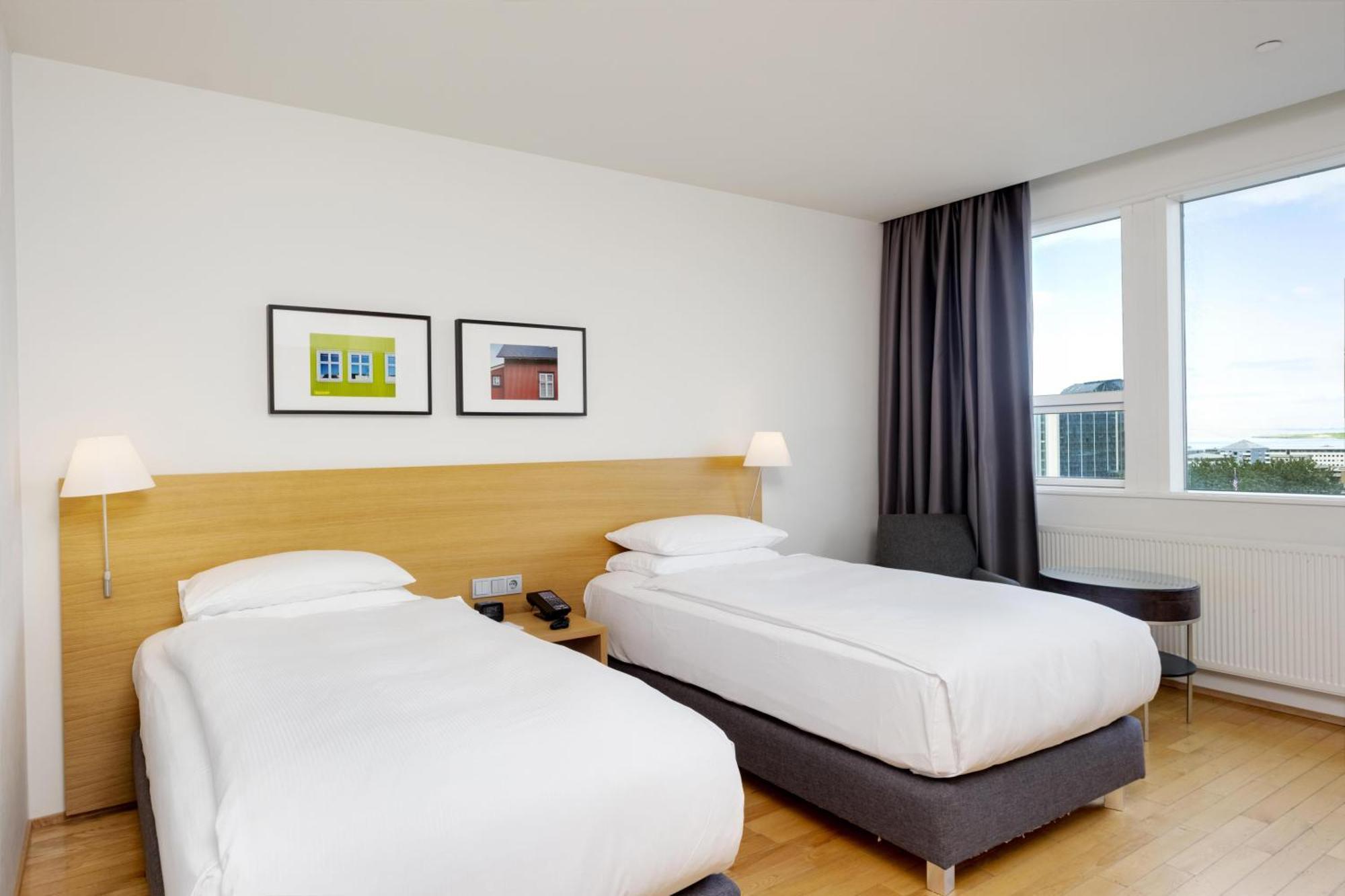 Twin Guest Room - Scenic View