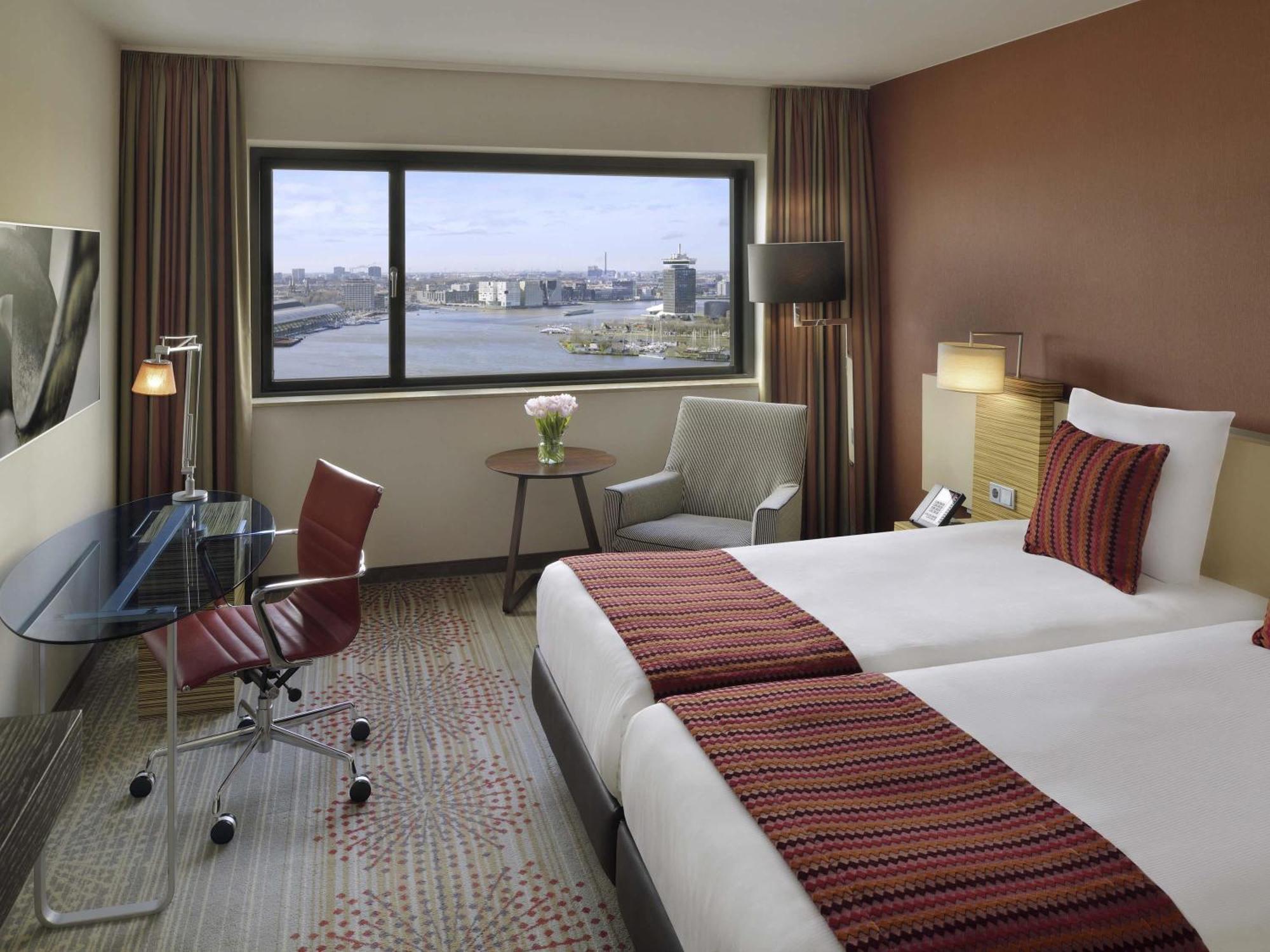 Executive Twin Room with View