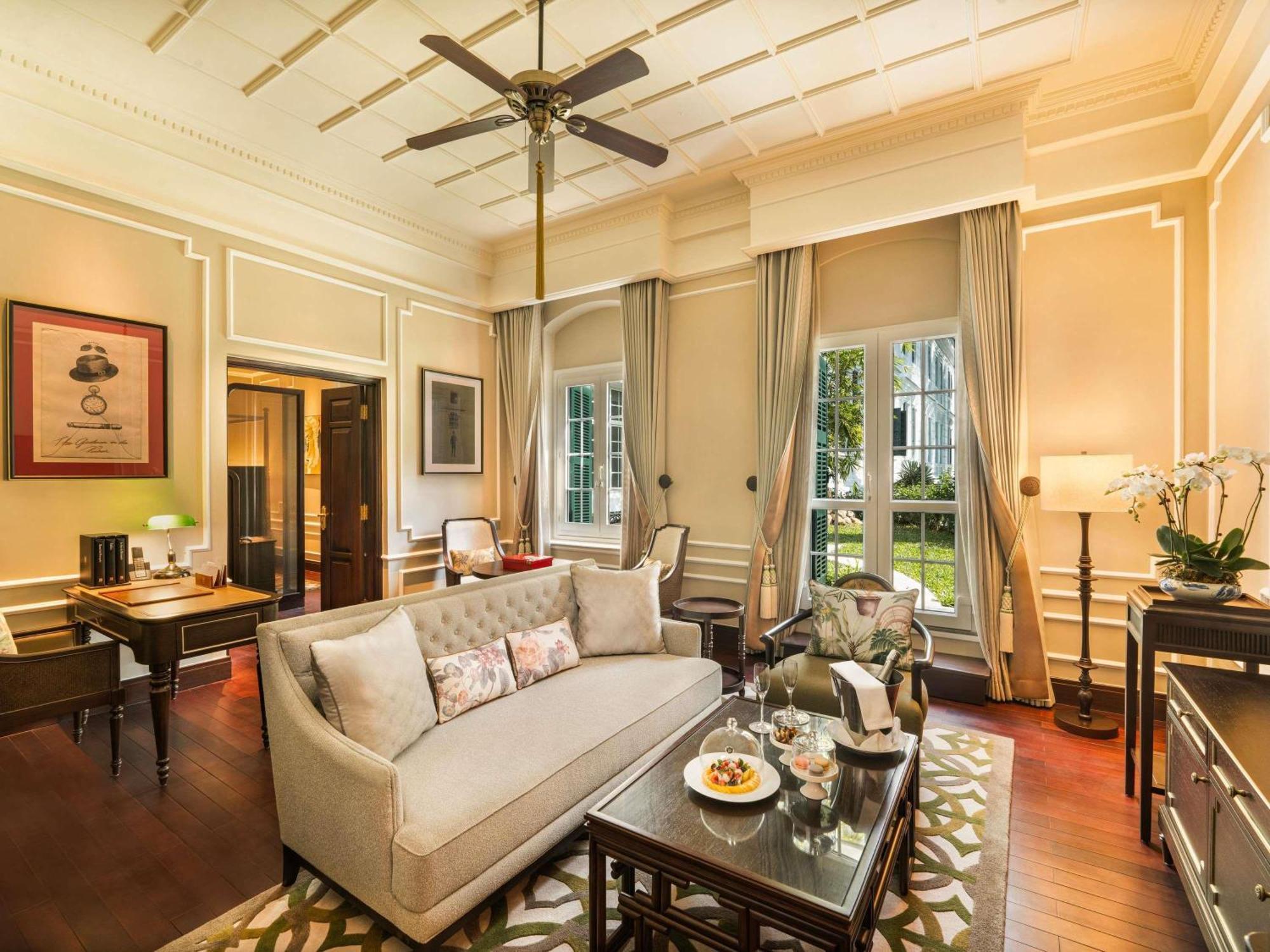 Heritage Wing Somerset Maugham Suite with King Beds - Metropole Privileges and Benefits