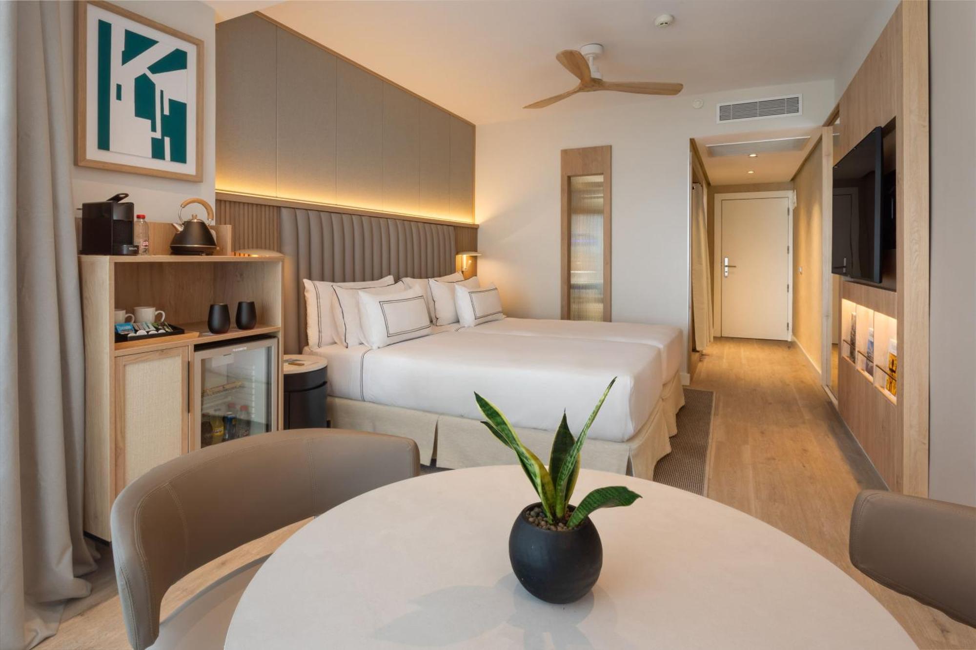 The Level Room Sea View - Adults Only