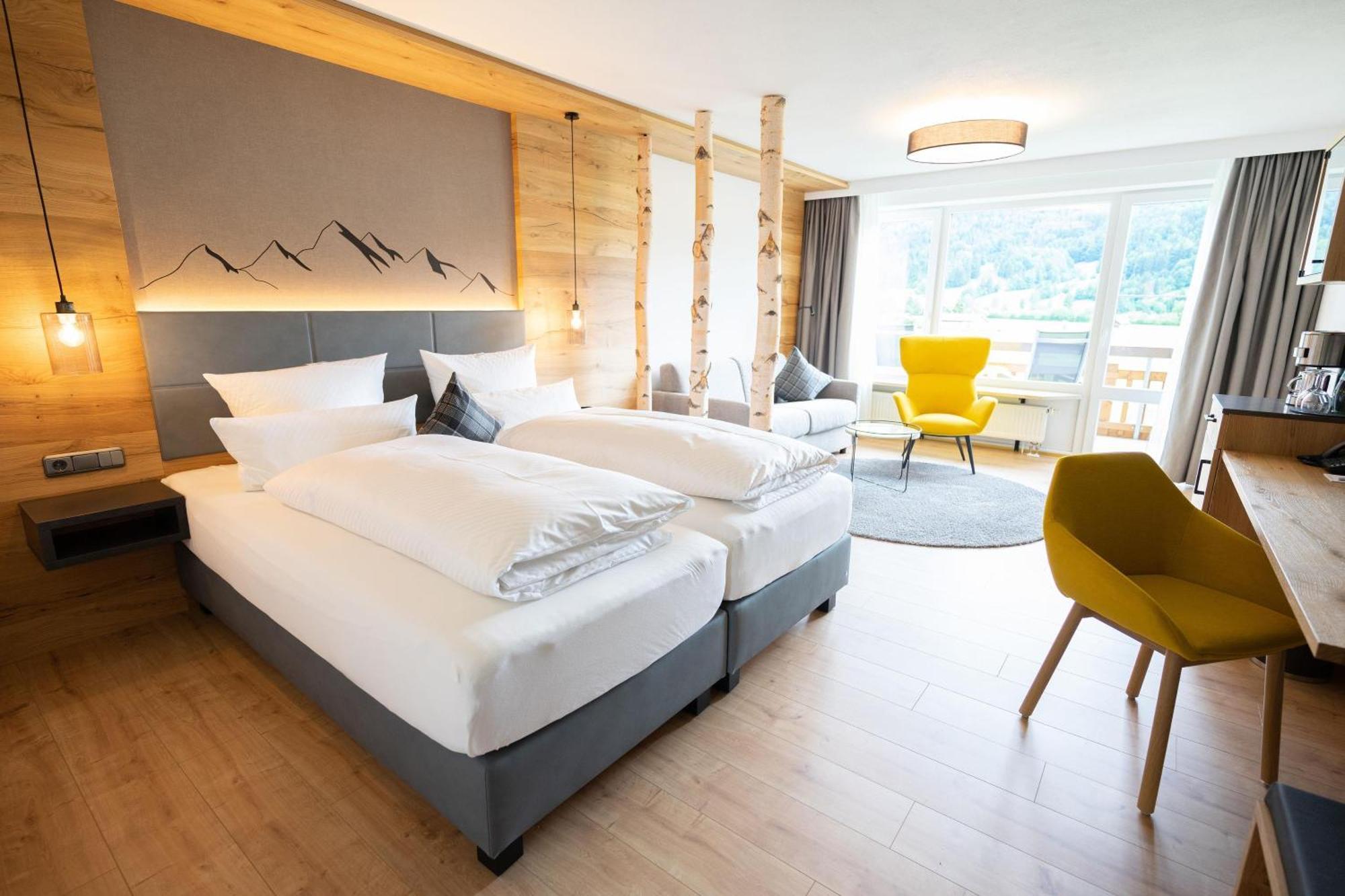 Superior Double Room with Panoramic Mountain View